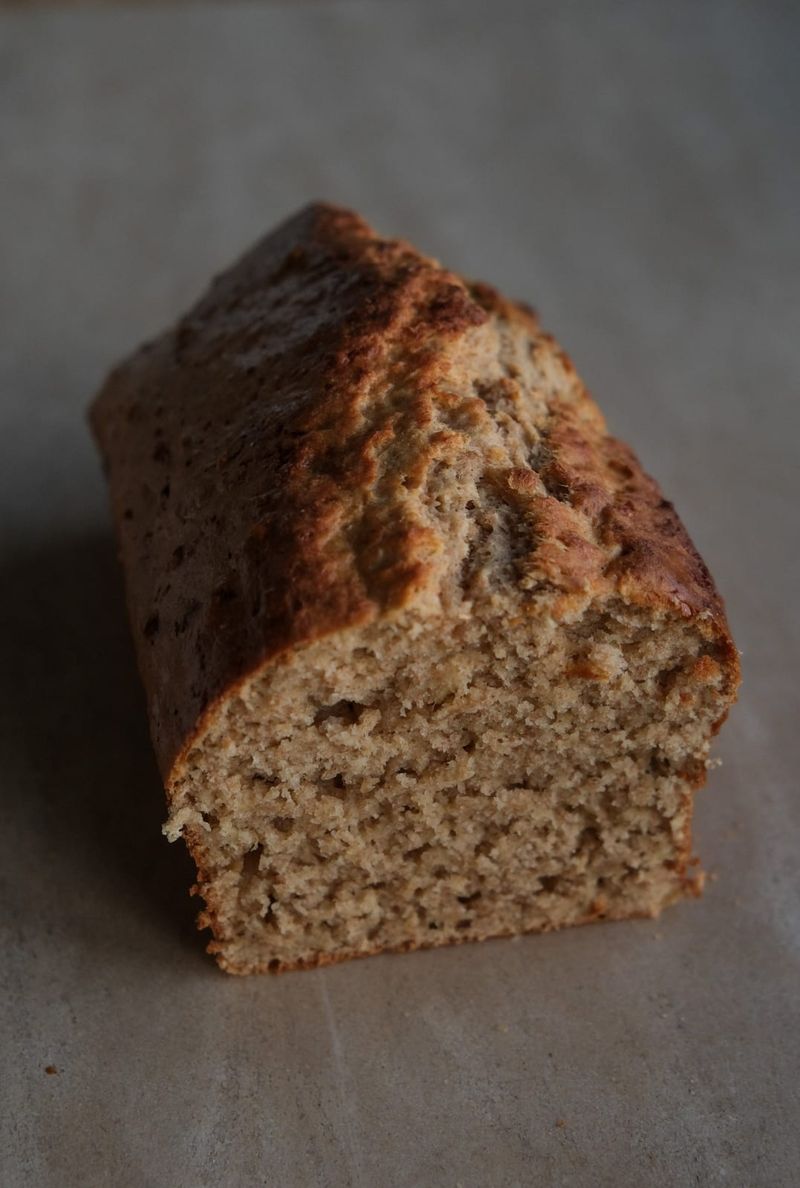 Classic banana bread