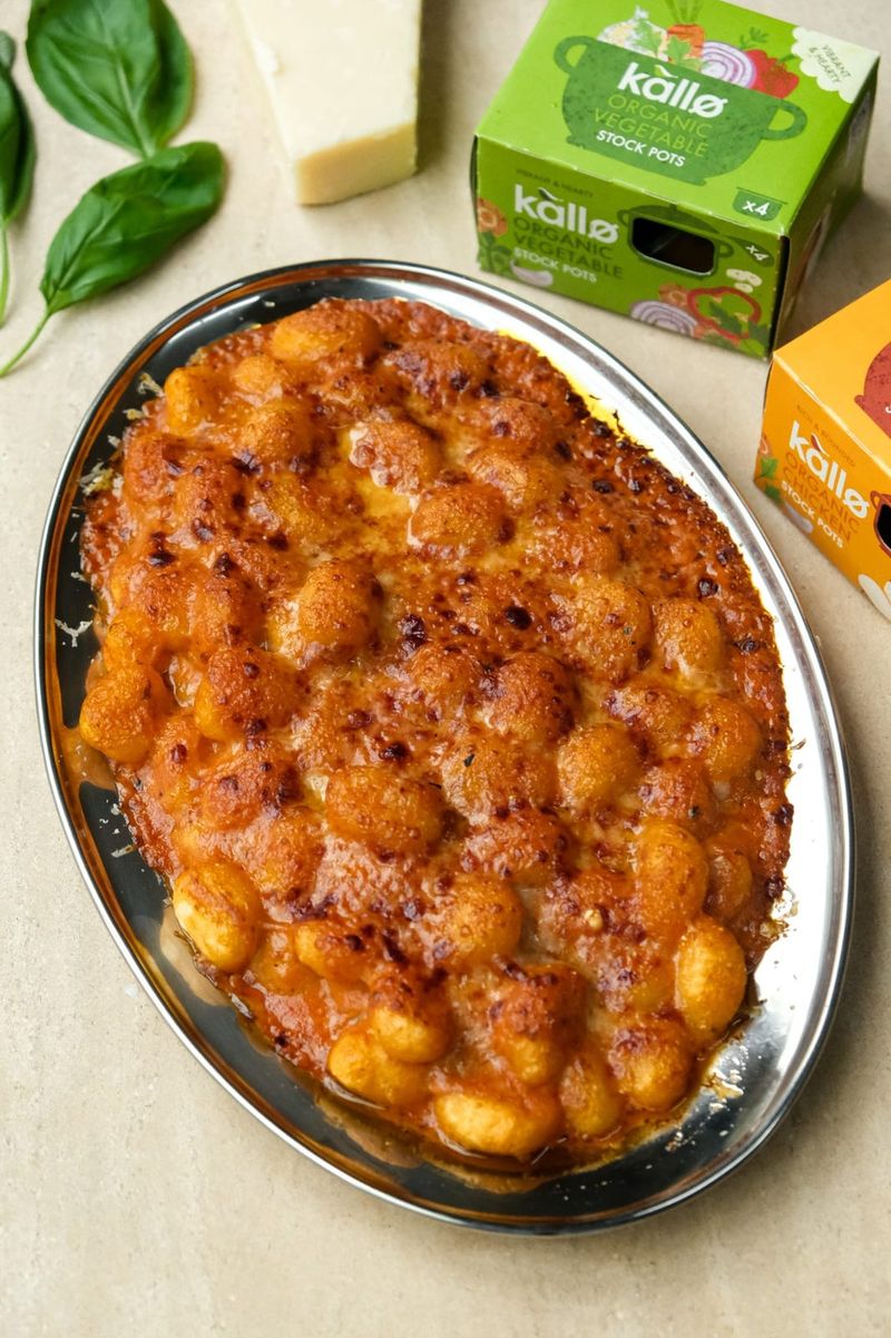 Kallo stock baked tomato gnocchi