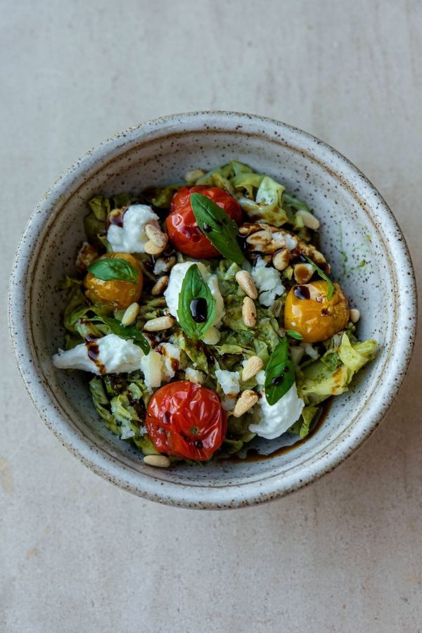 Caprese slaw