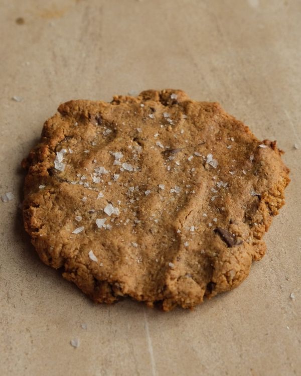 Single serve chocolate chip cookie