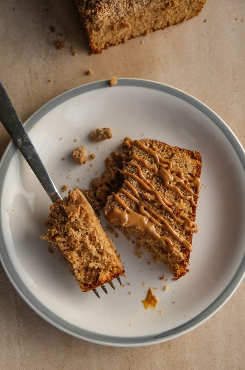 Apple crumble loaf