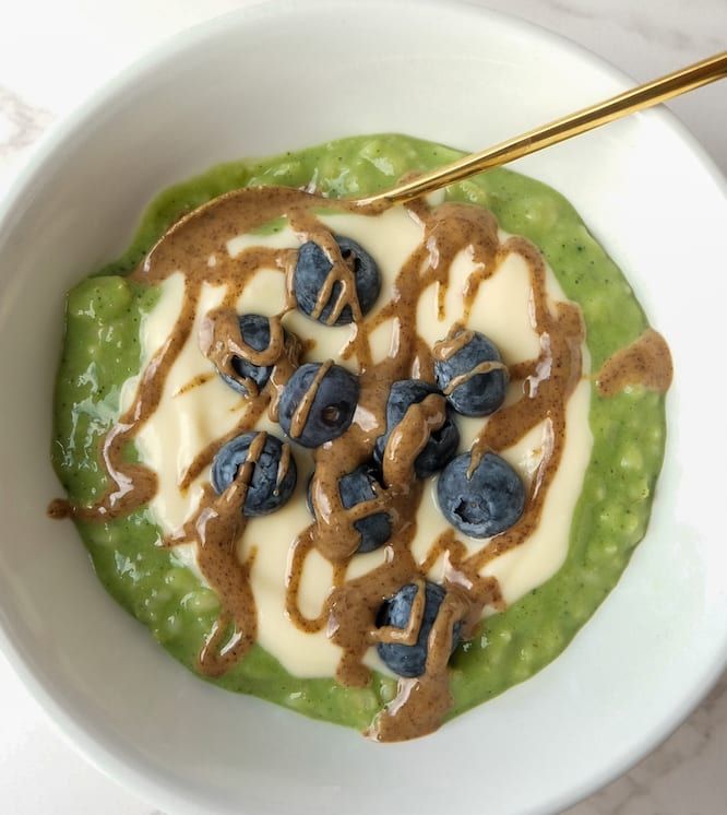 Matcha overnight oats