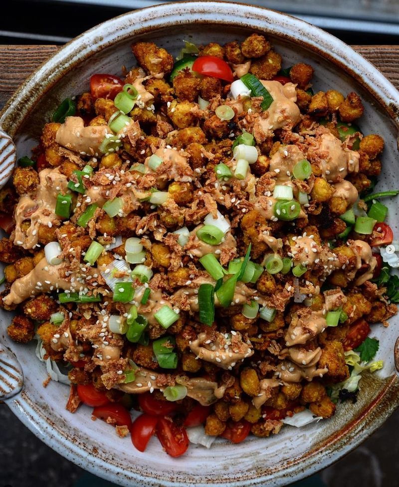 Crispy soy chickpea salad